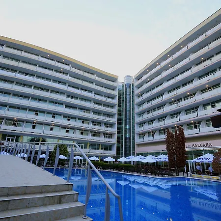 Grand Oasis 4* Σάνι Μπιτς