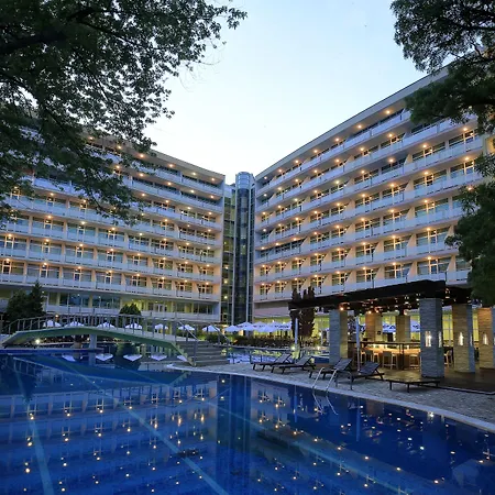 Grand Oasis 4* Sunny Beach