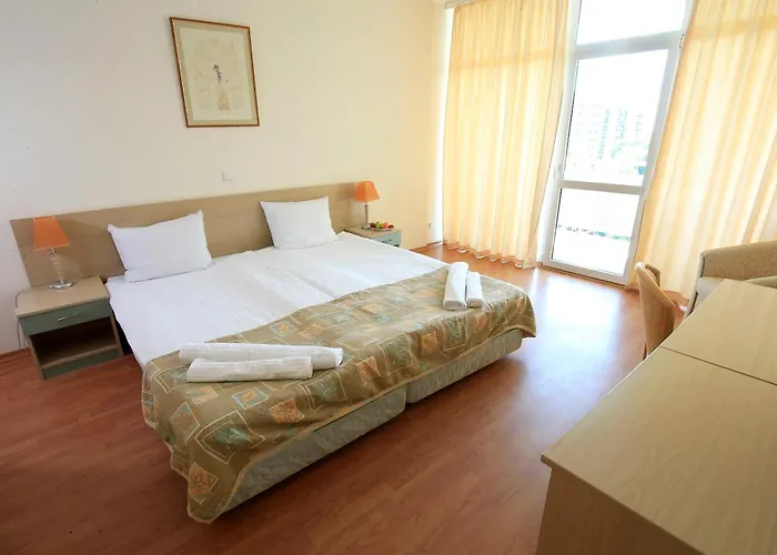 Ξενοδοχείο Grand Oasis 4*