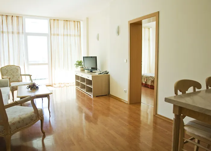 Ξενοδοχείο Grand Oasis 4*