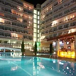 Grand Oasis 4* サニービーチ