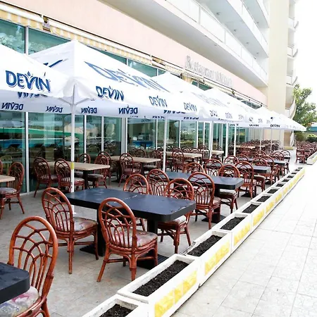 Отель Grand Oasis 4*