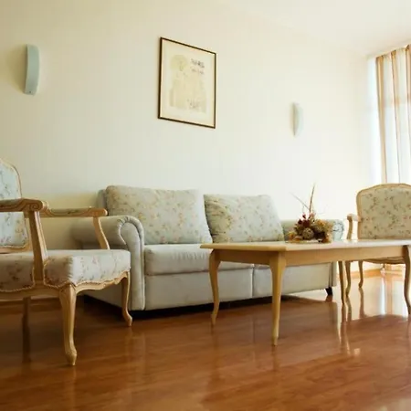 Grand Oasis Отель 4*