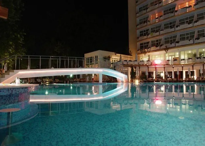 Grand Oasis 4* Sunny Beach