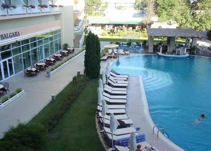 Hotel Grand Oasis 4*
