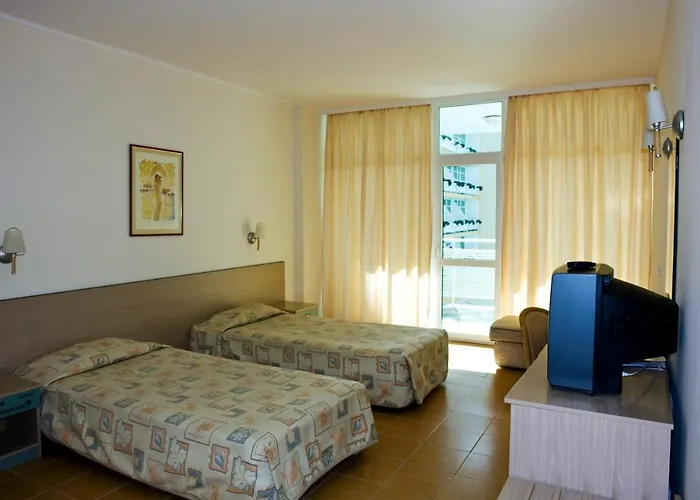 Grand Oasis Sluneční pobřeží