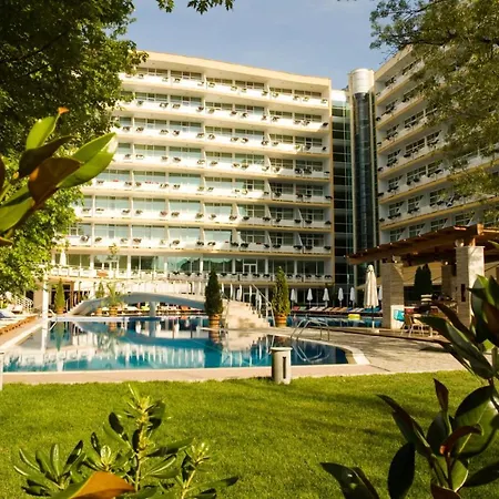 Grand Oasis Hotel