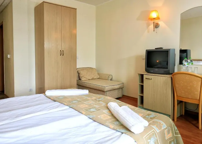 Hotel Grand Oasis 4*