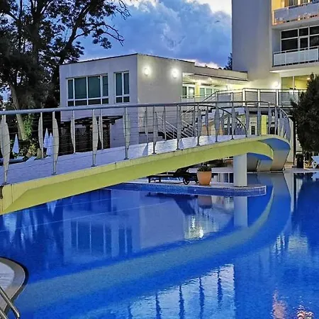 Hotel Grand Oasis Sunny Beach