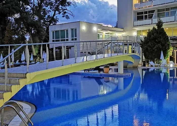 Готель Grand Oasis Сонячний Берег