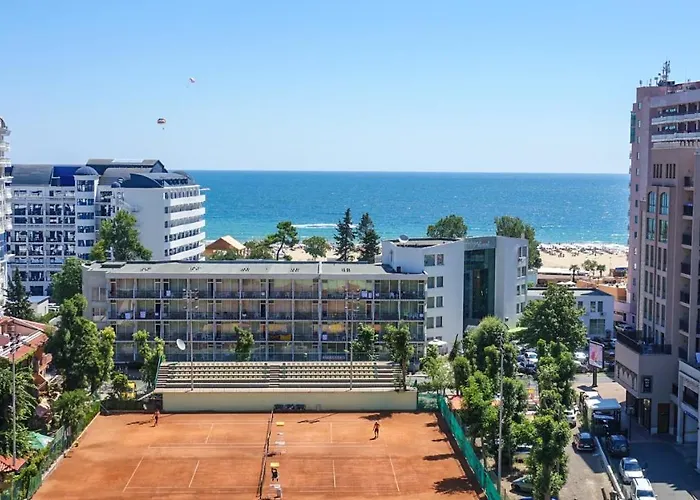 Grand Oasis Готель 4*